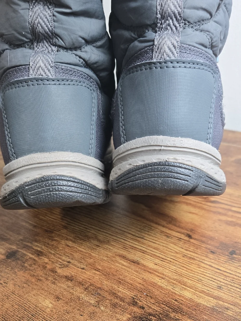 KEEN‎ Terradora II Grey Insulated Quilted Waterproof Winter Boots Women’s Sz 8